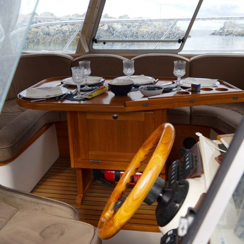 King-Crab-serving-on-board-Barents-Adventure